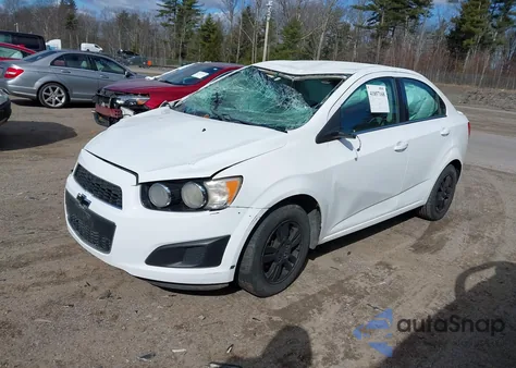 2013 Chevrolet Sonic Lt Auto z USA, uszkodzony, nr VIN 1G1JC5SH8D4123239